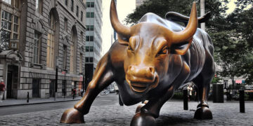 How Clean Energy May Impact Wall Street and Global Stock Markets Negatively