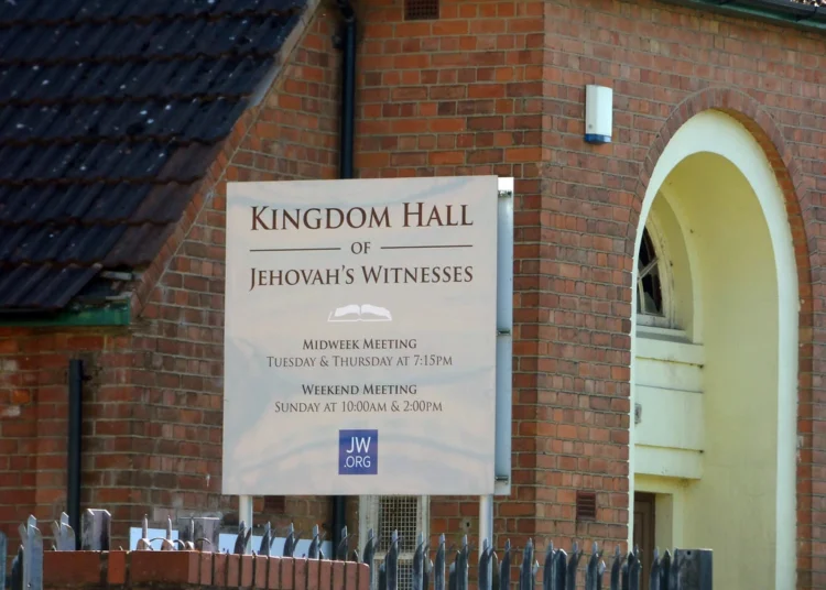Who are the Jehovah’s Witnesses?